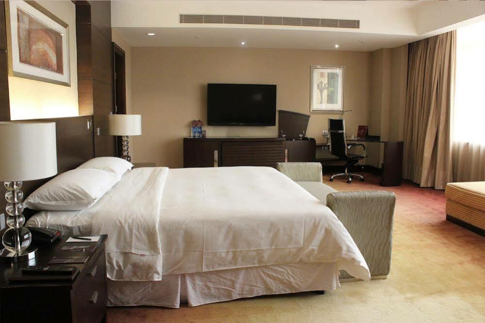 Sheraton Xiamen Hotel Екстер'єр фото
